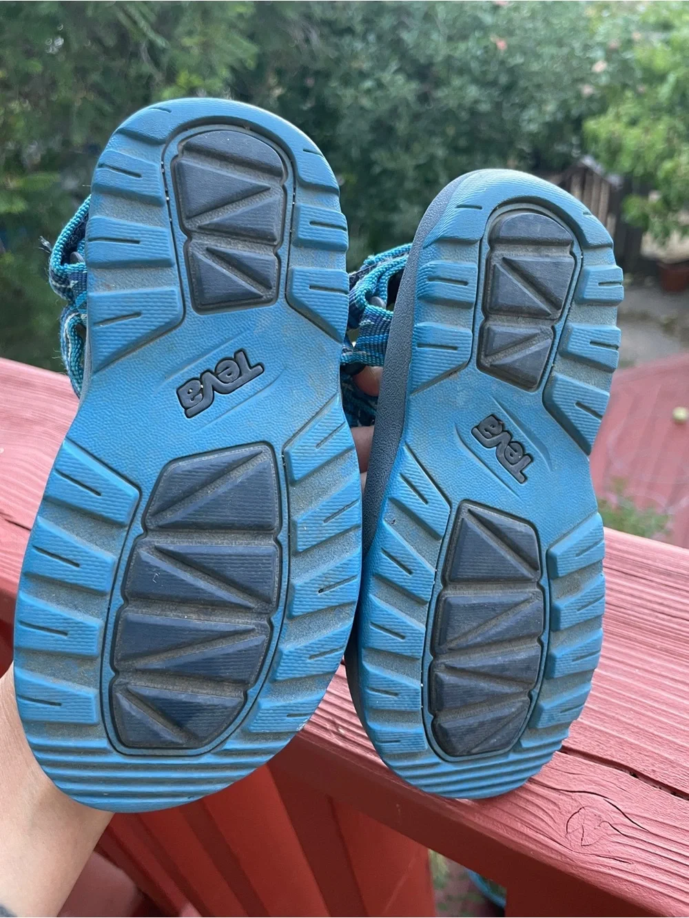 Teva Hurricane XLT Sandal Kids Size 9